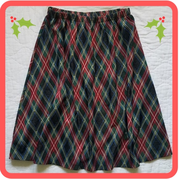 Joan Stuart Dresses & Skirts - ❄️Vintage Holiday Colors A-line Skirt❄️